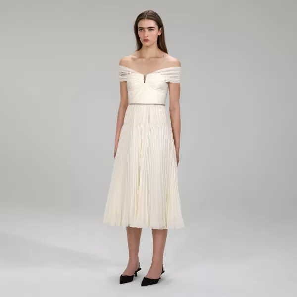 Dresses*Self-Portrait Cream Pleated Chiffon Midi Dress