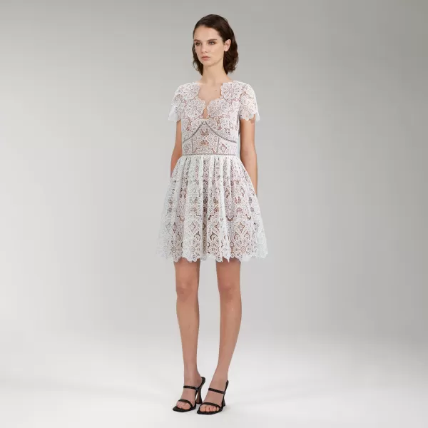 Dresses*Self-Portrait White Floral Guipure Lace Mini Dress